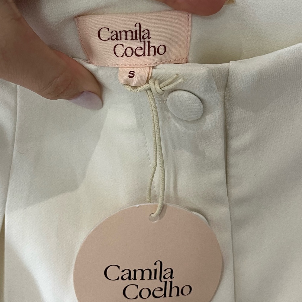 Camila Coelho- Paulina Short - Picture 4 of 4